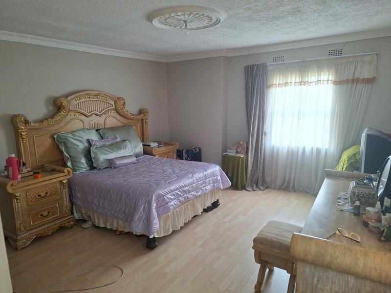 4 Bedroom Property for Sale in Brackendowns Gauteng