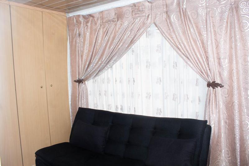 3 Bedroom Property for Sale in Dhlamini Gauteng