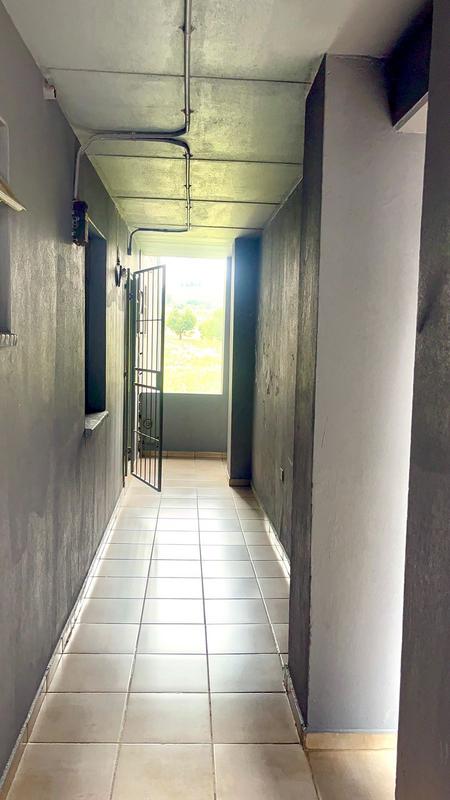 2 Bedroom Property for Sale in Fleurhof Gauteng