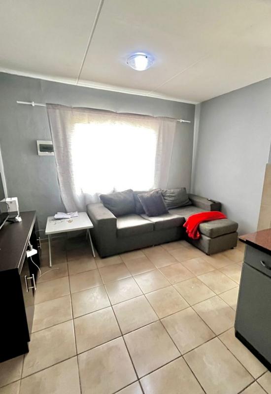 2 Bedroom Property for Sale in Fleurhof Gauteng
