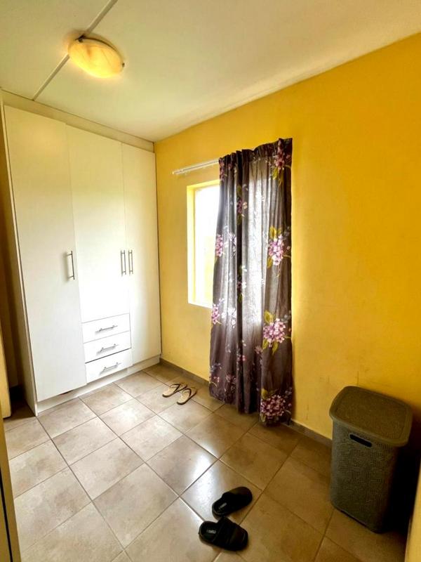 2 Bedroom Property for Sale in Fleurhof Gauteng