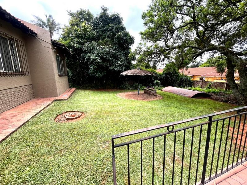 4 Bedroom Property for Sale in Florida Hills Gauteng