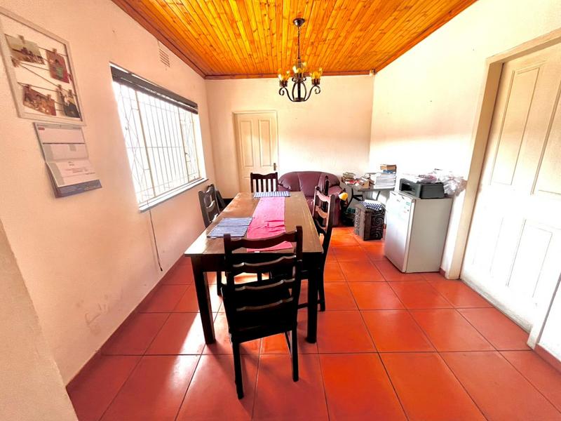 4 Bedroom Property for Sale in Florida Hills Gauteng