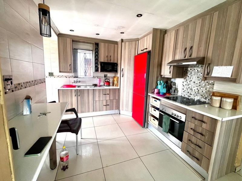 3 Bedroom Property for Sale in Glen Ridge Gauteng