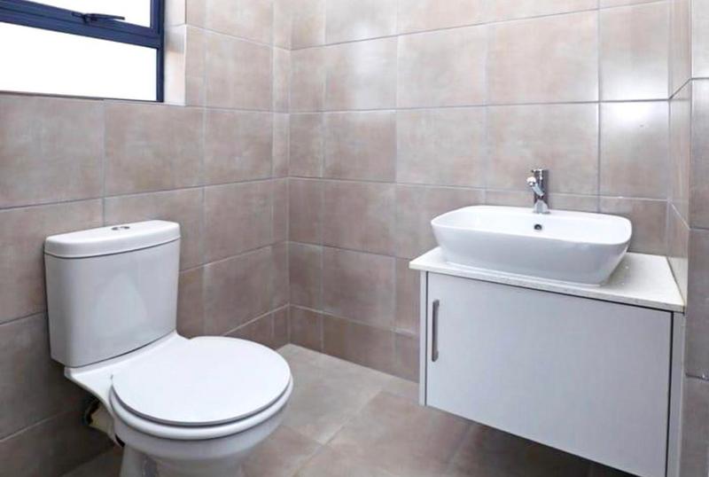 1 Bedroom Property for Sale in Groblerpark Gauteng