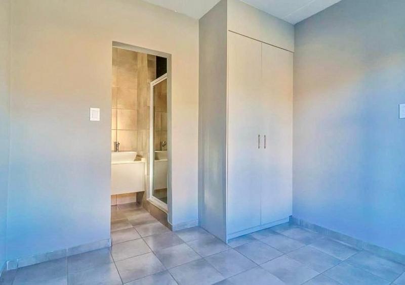 1 Bedroom Property for Sale in Groblerpark Gauteng