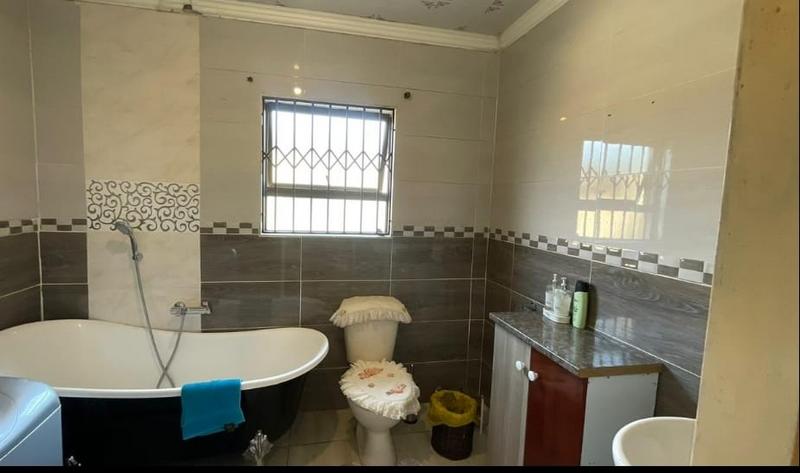 3 Bedroom Property for Sale in Kagiso Gauteng