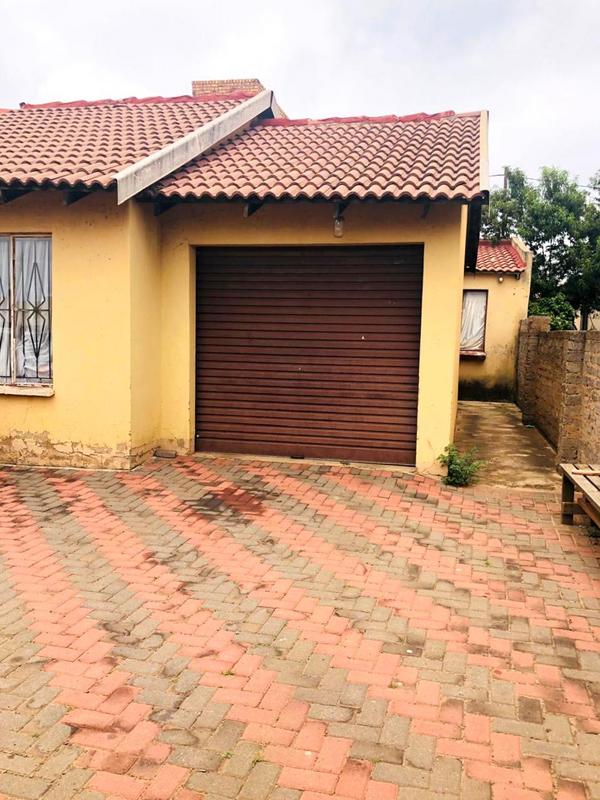 3 Bedroom Property for Sale in Leachville Gauteng