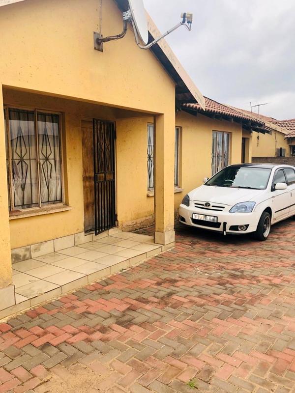 3 Bedroom Property for Sale in Leachville Gauteng