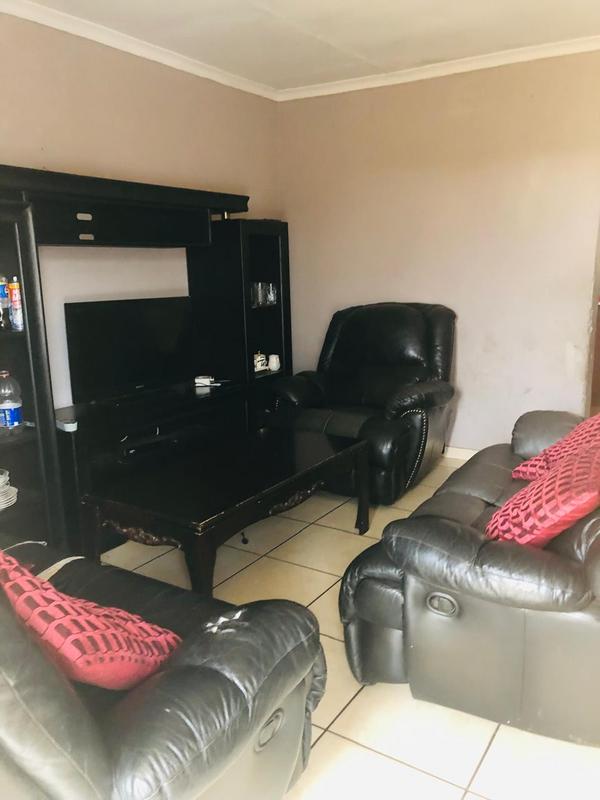 3 Bedroom Property for Sale in Leachville Gauteng