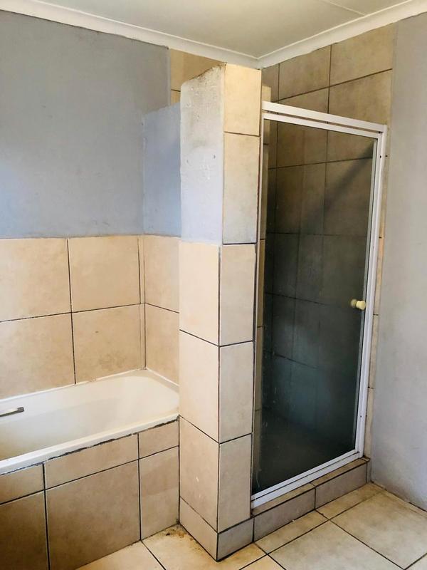 3 Bedroom Property for Sale in Leachville Gauteng