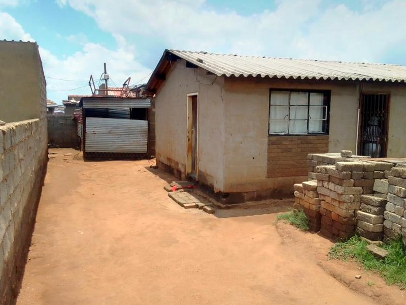 0 Bedroom Property for Sale in Mashimong Gauteng