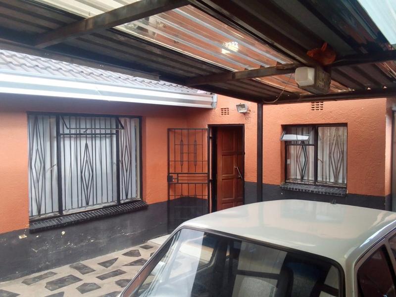 3 Bedroom Property for Sale in Meadowlands Gauteng