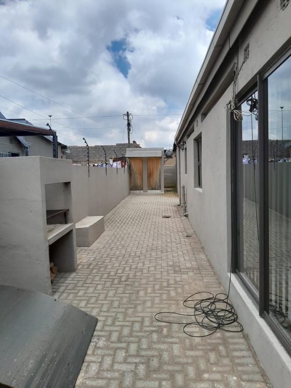 3 Bedroom Property for Sale in Orlando Gauteng