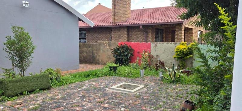 3 Bedroom Property for Sale in Pimville Gauteng