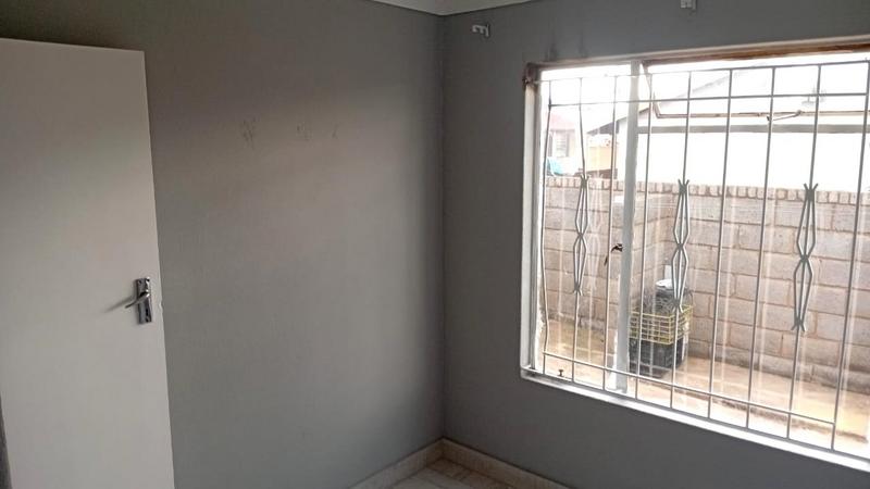 3 Bedroom Property for Sale in Pimville Gauteng