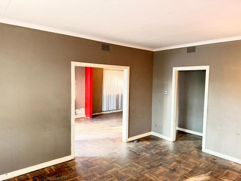 3 Bedroom Property for Sale in Rosettenville Gauteng