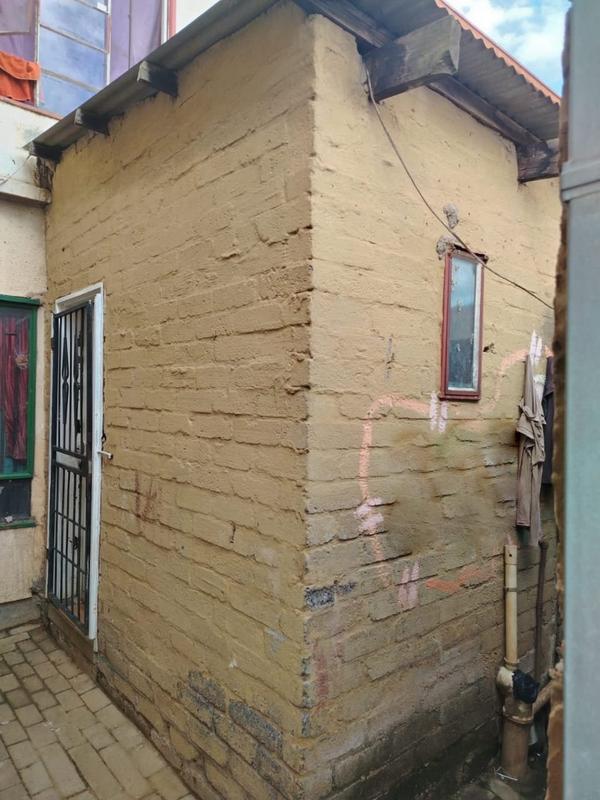 1 Bedroom Property for Sale in Sol Plaatjie Gauteng