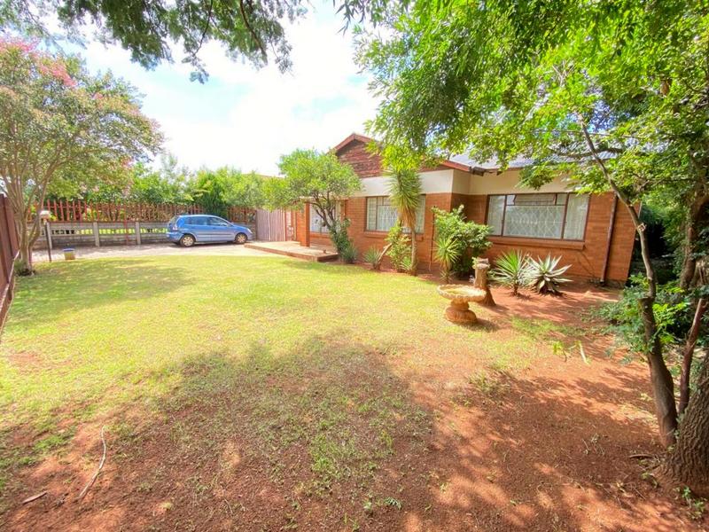 3 Bedroom Property for Sale in Westonaria Gauteng