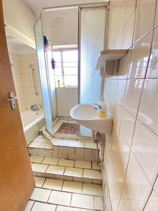 3 Bedroom Property for Sale in Westonaria Gauteng