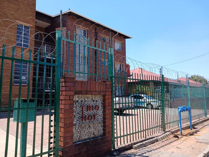 To Let 2 Bedroom Property for Rent in Germiston South Gauteng