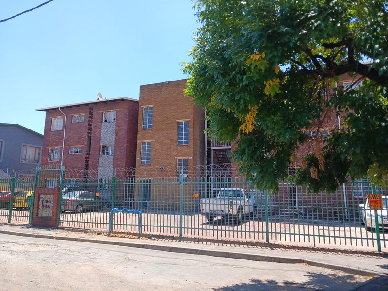To Let 2 Bedroom Property for Rent in Germiston South Gauteng