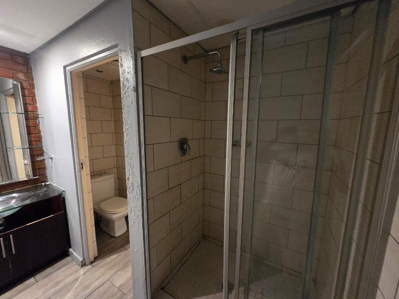 To Let 1 Bedroom Property for Rent in Braamfontein Gauteng