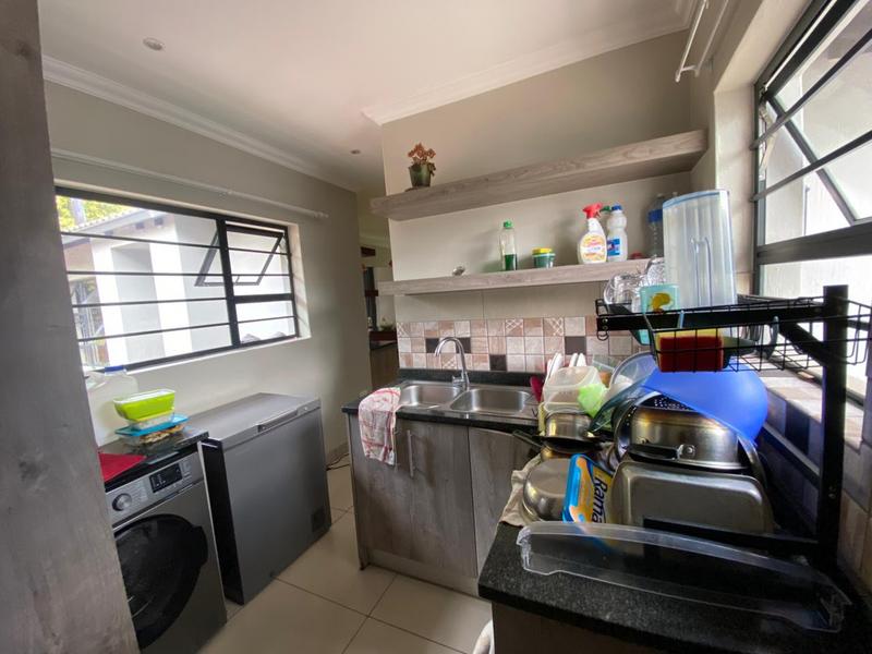 5 Bedroom Property for Sale in Weltevreden Park Gauteng