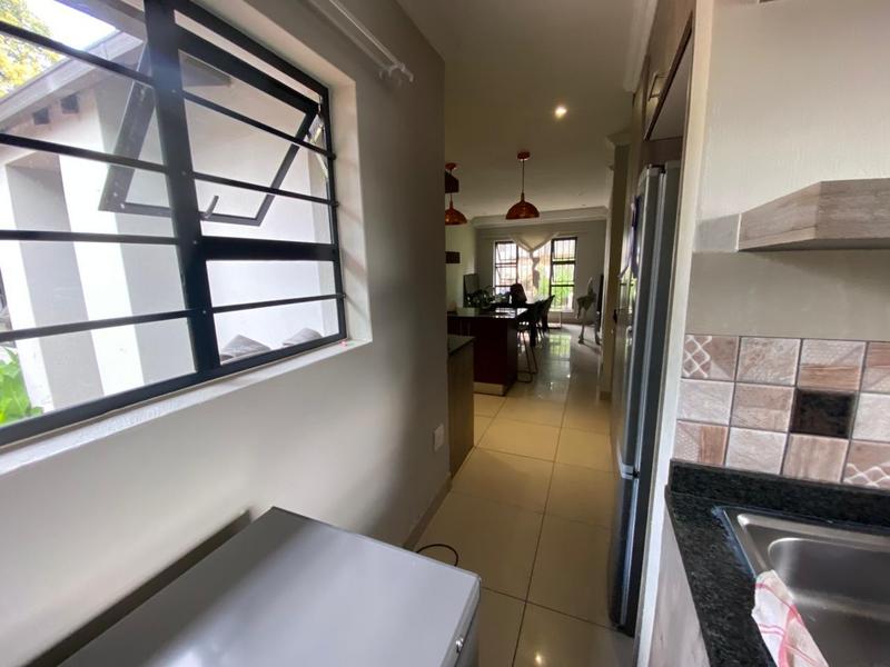 5 Bedroom Property for Sale in Weltevreden Park Gauteng