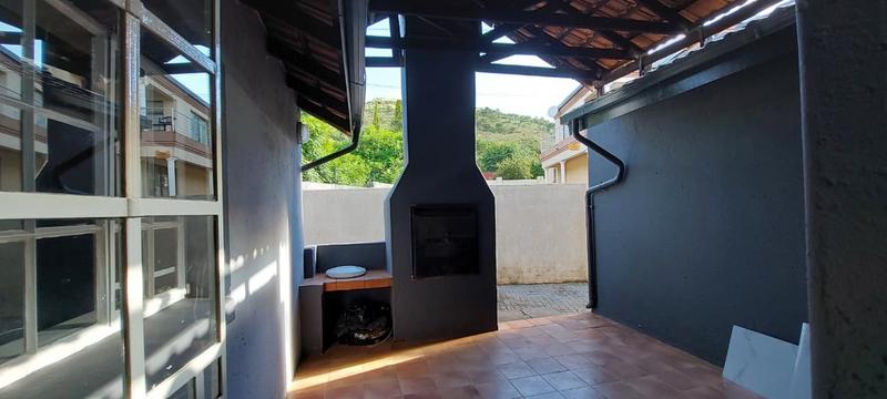 3 Bedroom Property for Sale in Amandasig Gauteng