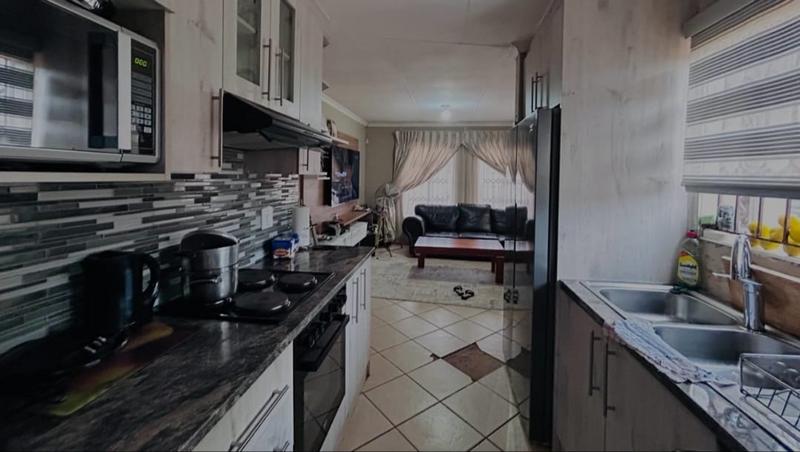3 Bedroom Property for Sale in The Orchards Gauteng