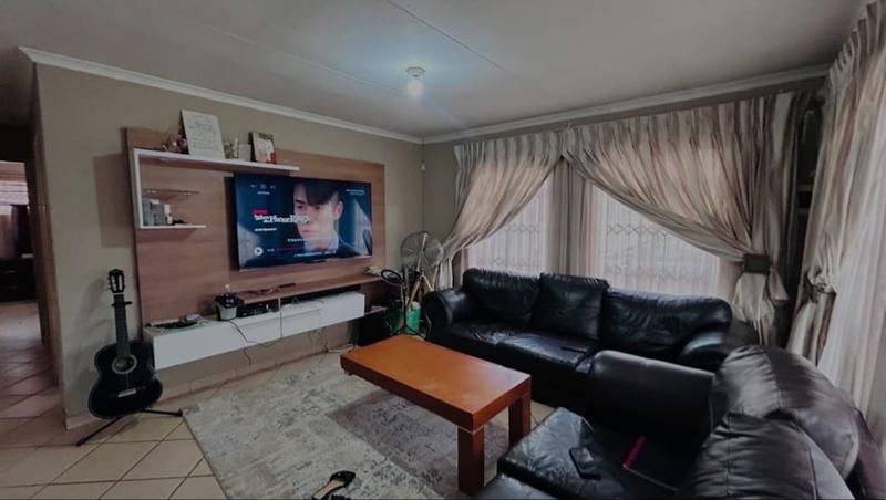 3 Bedroom Property for Sale in The Orchards Gauteng