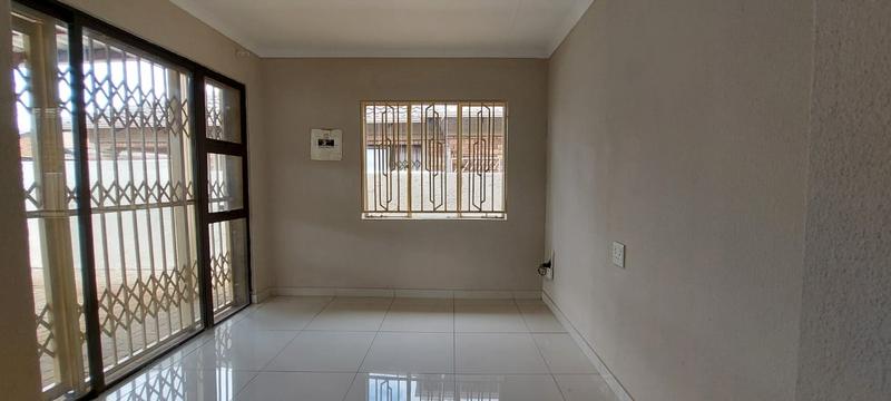 4 Bedroom Property for Sale in Danville Gauteng
