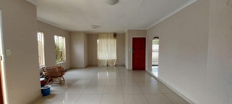 4 Bedroom Property for Sale in Danville Gauteng