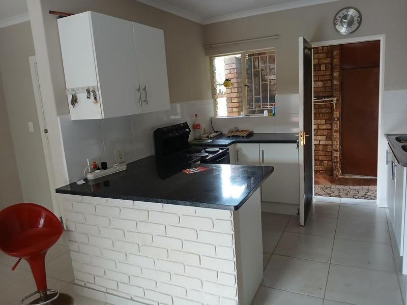 4 Bedroom Property for Sale in Suiderberg Gauteng
