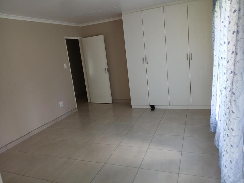 4 Bedroom Property for Sale in Suiderberg Gauteng