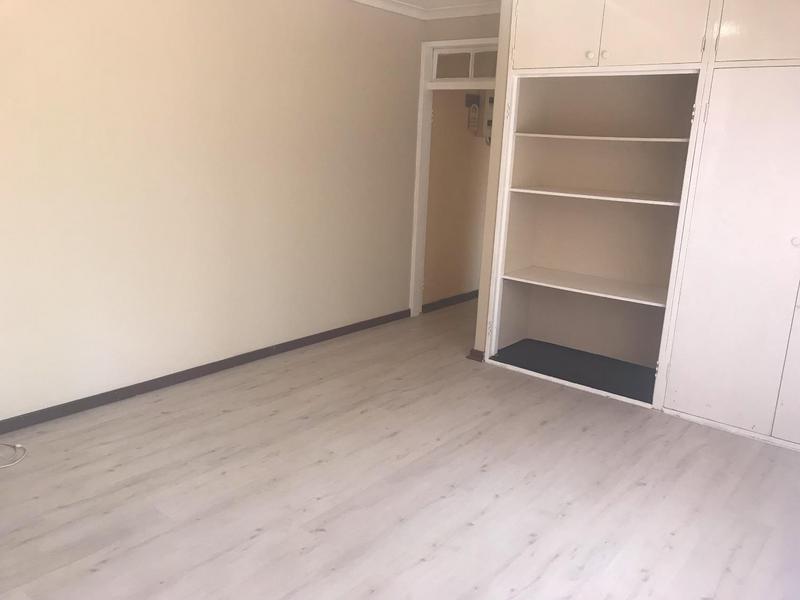 To Let 1 Bedroom Property for Rent in Edenvale Gauteng