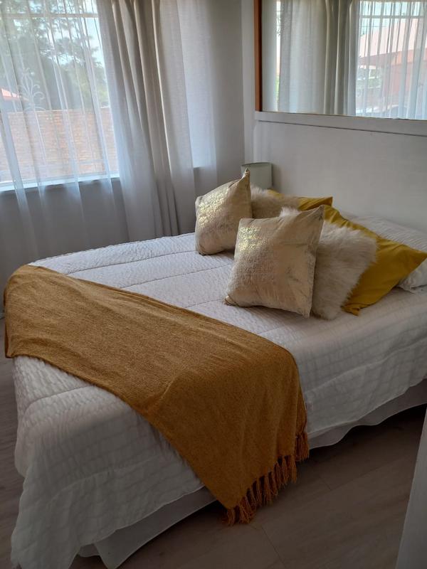 To Let 1 Bedroom Property for Rent in Edenvale Gauteng