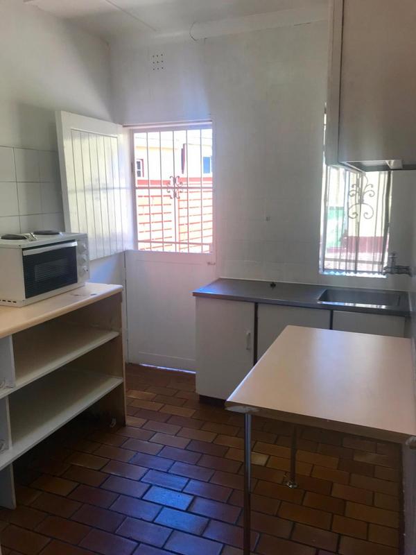 To Let 1 Bedroom Property for Rent in Edenvale Gauteng