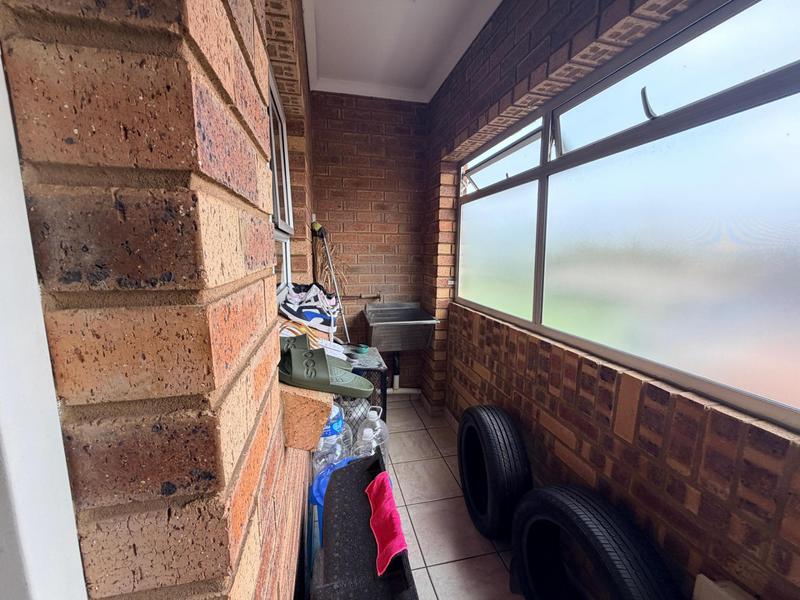 To Let 3 Bedroom Property for Rent in Erasmia Gauteng