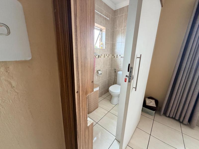 To Let 3 Bedroom Property for Rent in Erasmia Gauteng
