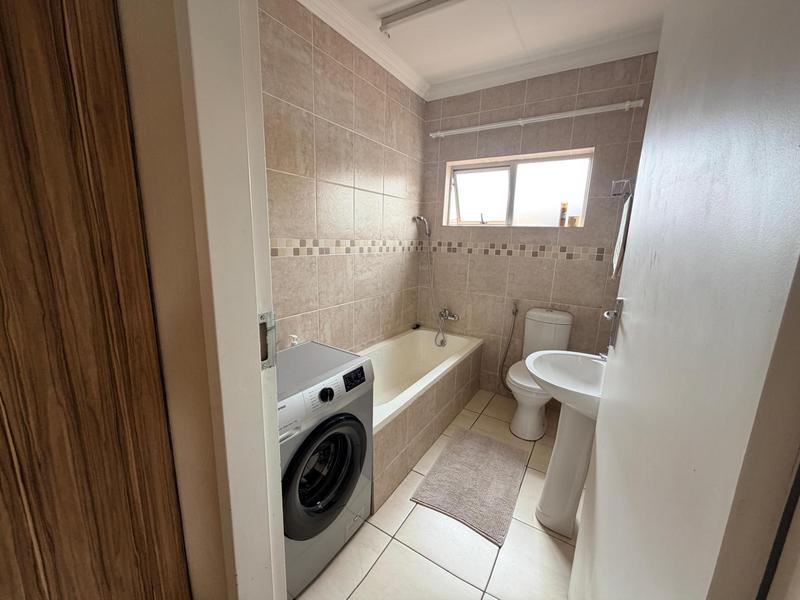 To Let 3 Bedroom Property for Rent in Erasmia Gauteng