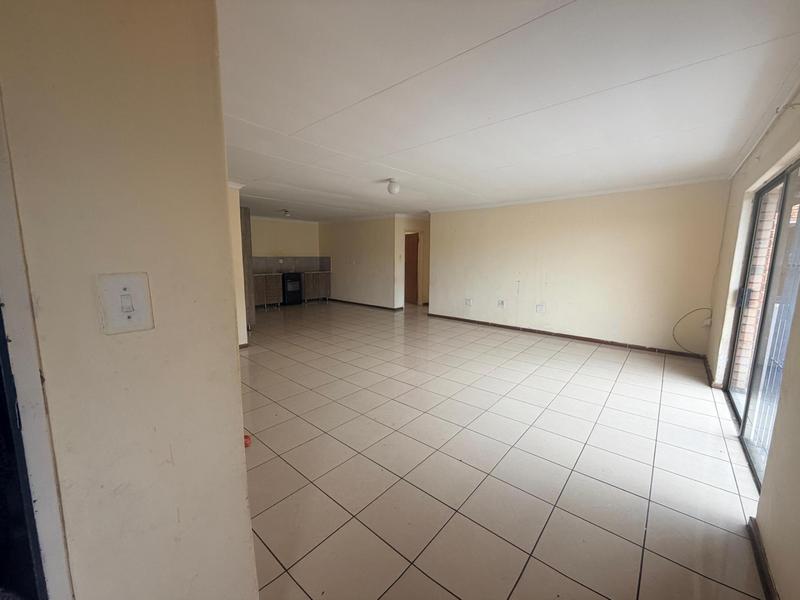 To Let 2 Bedroom Property for Rent in Laudium Gauteng