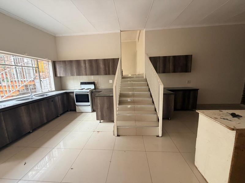 To Let 3 Bedroom Property for Rent in Laudium Gauteng