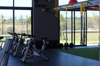 To Let 2 Bedroom Property for Rent in Waterfall Gauteng