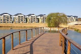 To Let 2 Bedroom Property for Rent in Waterfall Gauteng
