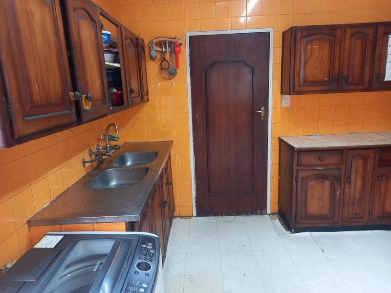 2 Bedroom Property for Sale in Bezuidenhout Valley Gauteng