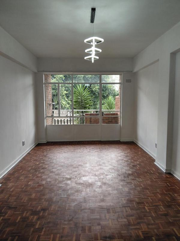 1 Bedroom Property for Sale in Emmarentia Gauteng