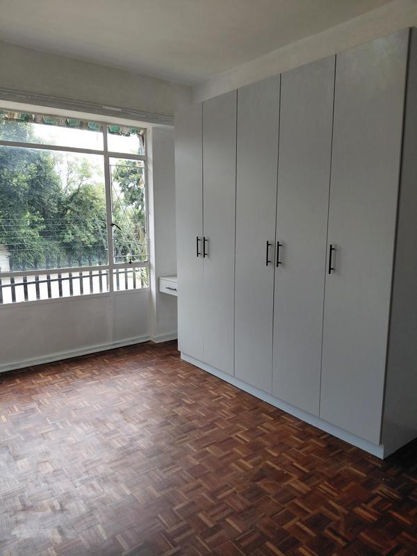 1 Bedroom Property for Sale in Emmarentia Gauteng
