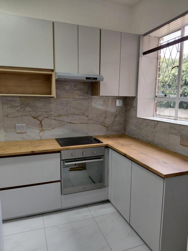 1 Bedroom Property for Sale in Emmarentia Gauteng